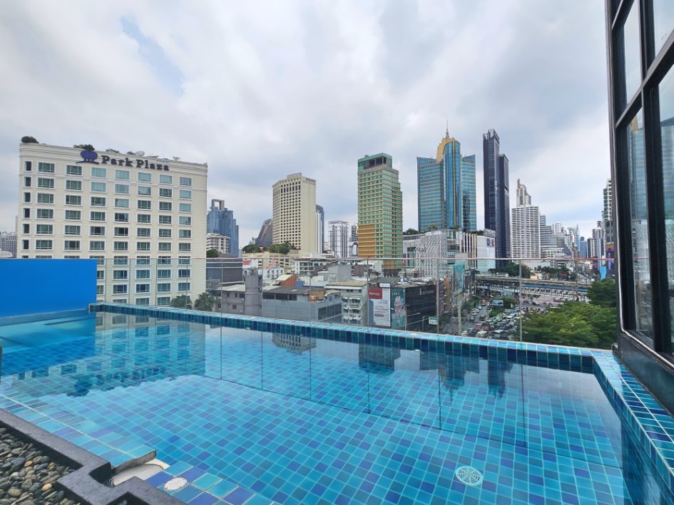 Hotel Clover Asoke 82